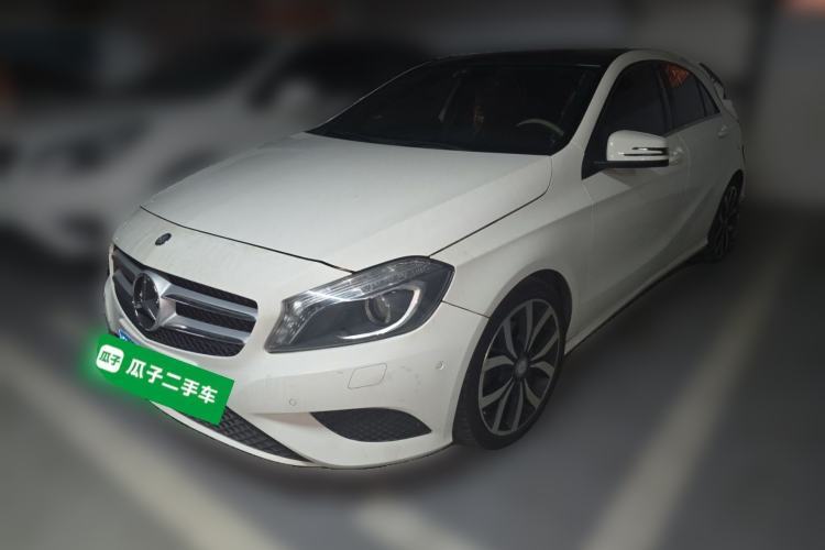 Used Mercedes-Benz A-Class 2015 A 200 Fashion Model Guazi used car, China used car export, Used car for sale, Used cars, Cheapest cars for sale