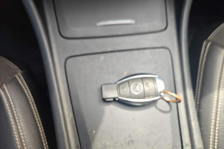 Used Mercedes-Benz A-Class 2015 A 200 Fashion Model Vehicle Key