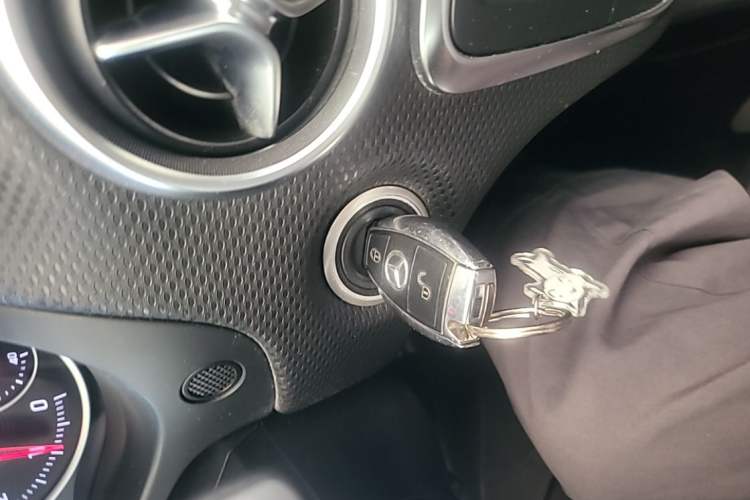 Used Mercedes-Benz A-Class 2015 A 180 Standard Model Vehicle Key