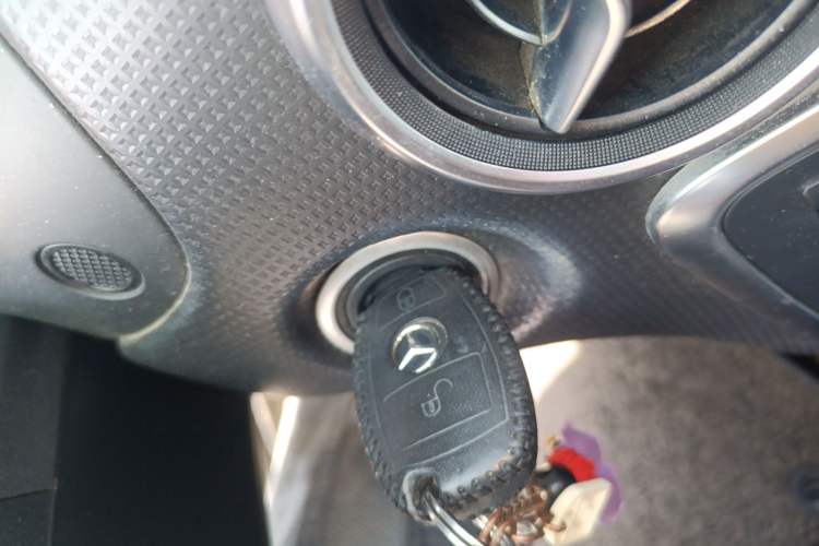 Used Mercedes-Benz A-Class 2015 A 180 Standard Model Vehicle Key