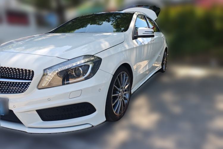 Used Mercedes-Benz A-Class 2015 A 200 Sport Edition Guazi used car, China used car export, Used car for sale, Used  cars, Cheapest cars for sale