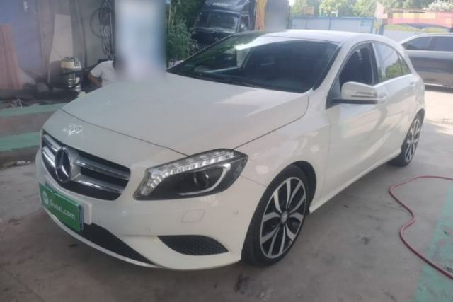 Used Mercedes-Benz A-Class 2015 A 200 Fashion Model