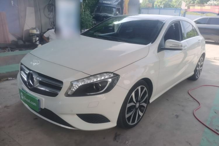 Used Mercedes-Benz A-Class 2015 A 200 Fashion Model Guazi used car, China used car export, Used car for sale, Used cars, Cheapest cars for sale