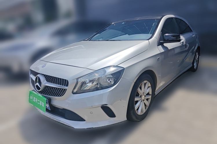 Used Mercedes-Benz A-Class 2015 A 180 Standard Model Guazi used car, China used car export, Used car for sale, Used  cars, Cheapest cars for sale