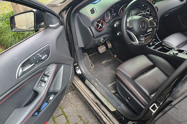 Used Mercedes-Benz A-Class 2016 A 260 Sport Edition Driver Seat