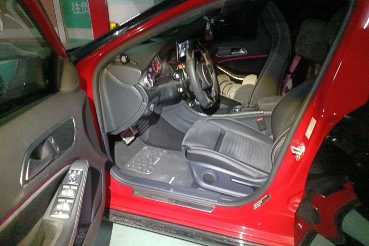 Used Mercedes-Benz A-Class 2016 A 200 Dynamic Edition Driver Seat