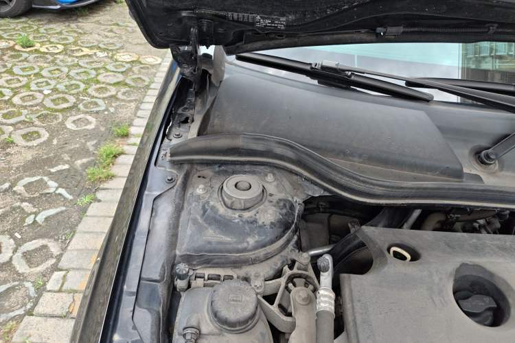 Used Mercedes-Benz A-Class 2016 A 200 Sport model Engine Bay Right