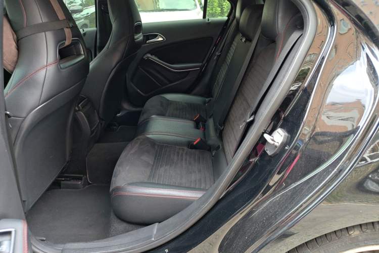 Used Mercedes-Benz A-Class 2016 A 200 Sport model Left Rear Seat