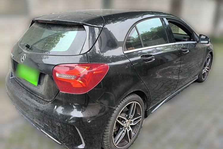 Used Mercedes-Benz A-Class 2016 A 260 Sport Edition Rear Right 45 Deg