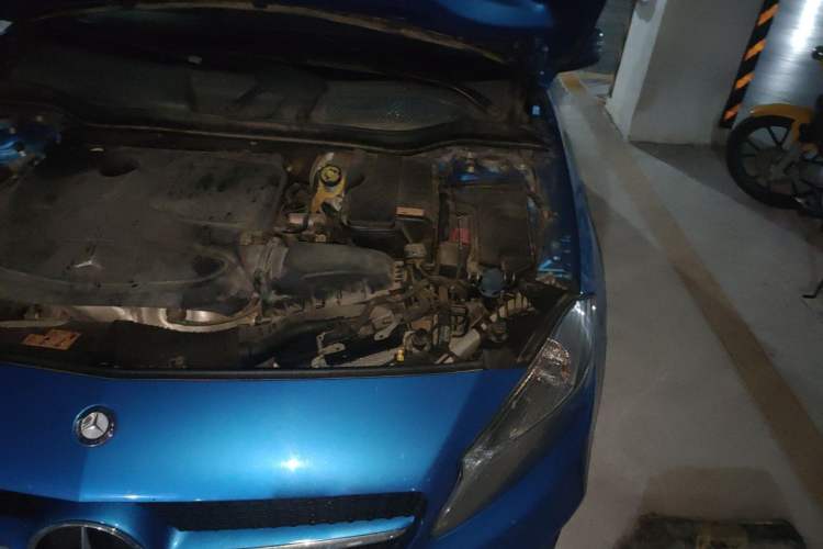 Used Mercedes-Benz A-Class 2016 A 180 Engine Bay Left