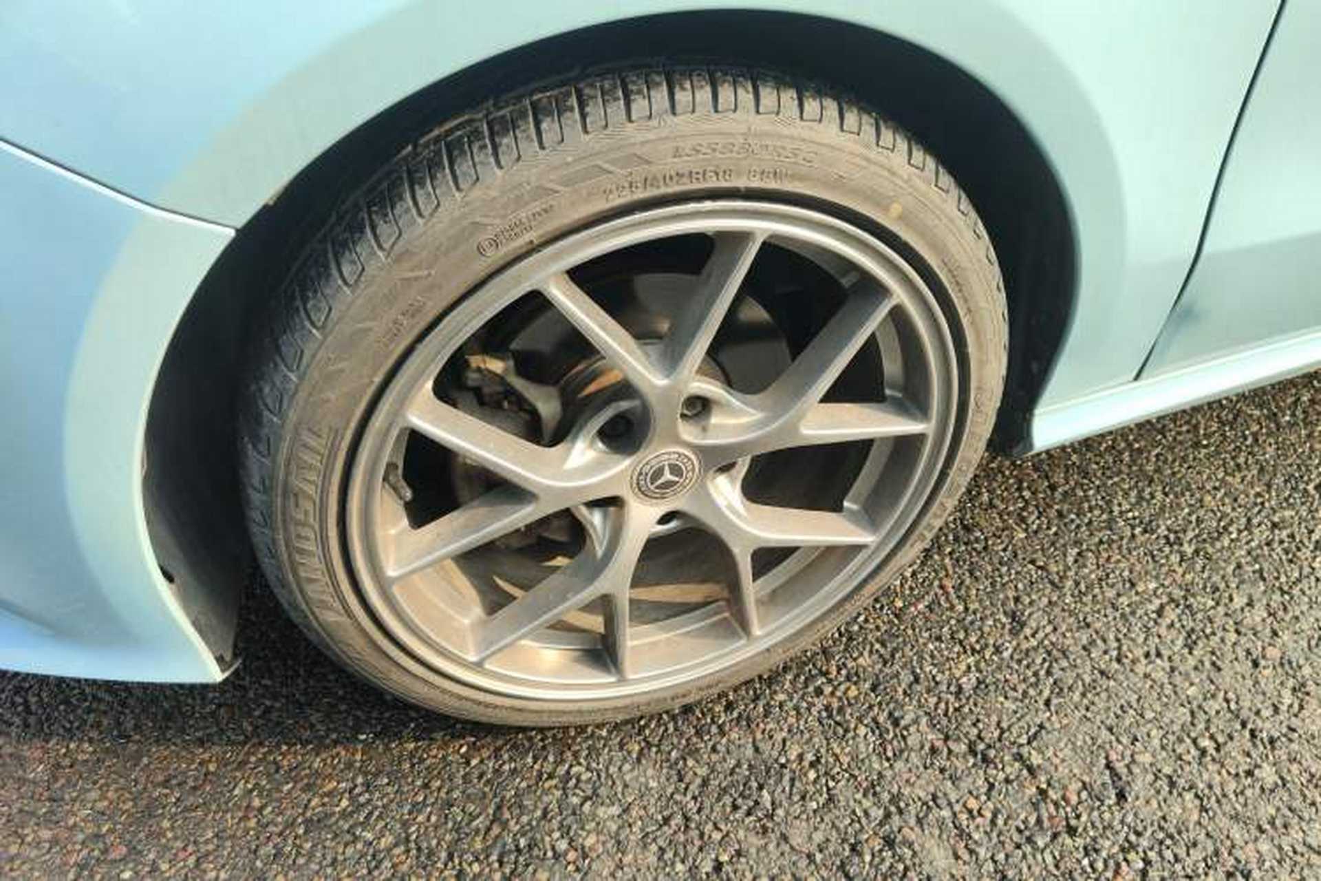 Used Mercedes-Benz A-Class 2016 A 200 Fashion Model Left Front Wheel Hub