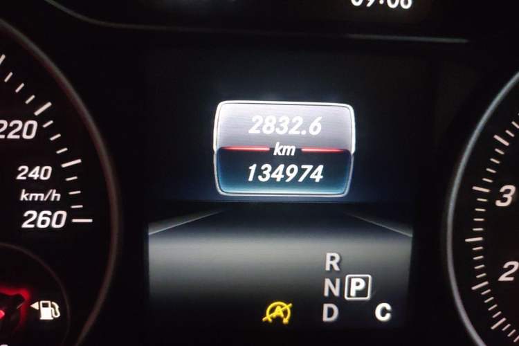 Used Mercedes-Benz A-Class 2016 A 180 Odometer Close Up