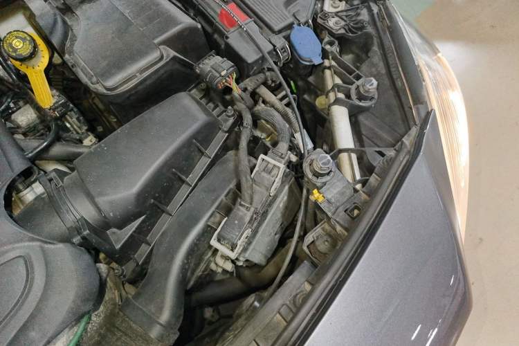 Used Mercedes-Benz A-Class 2016 A 180 Engine Bay Left