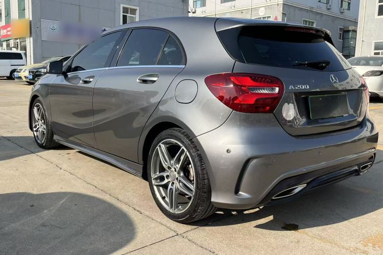 Used Mercedes-Benz A-Class 2016 A 200 Sport model Exterior 5