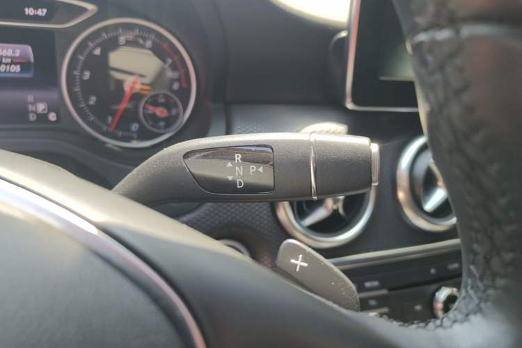 Used Mercedes-Benz A-Class 2016 A 200 Dynamic Edition Gear Lever