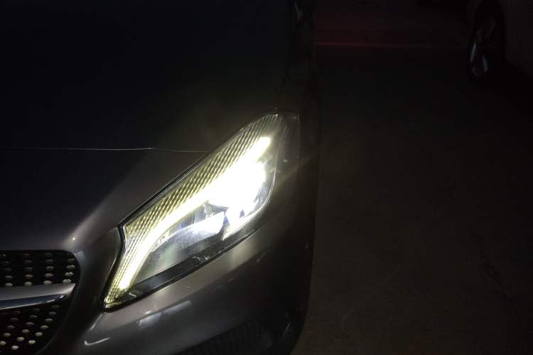Used Mercedes-Benz A-Class 2016 A 200 Sport model Left Front Headlight