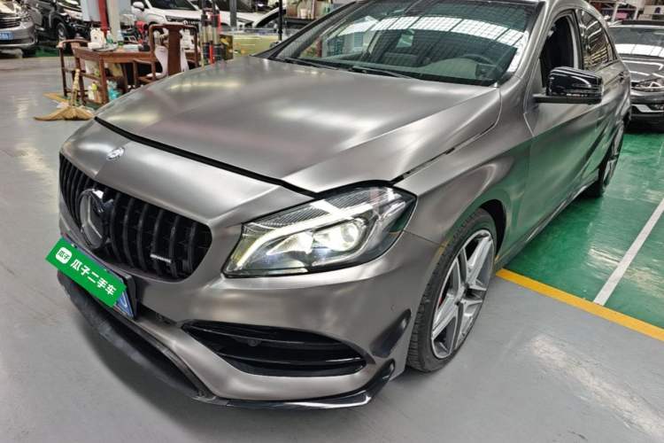 Used Mercedes-Benz A-Class 2016 A 180 Guazi used car, China used car export, Used car for sale, Used cars, Cheapest cars for sale