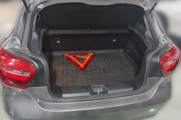 Used Mercedes-Benz A-Class 2016 A 180 Trunk