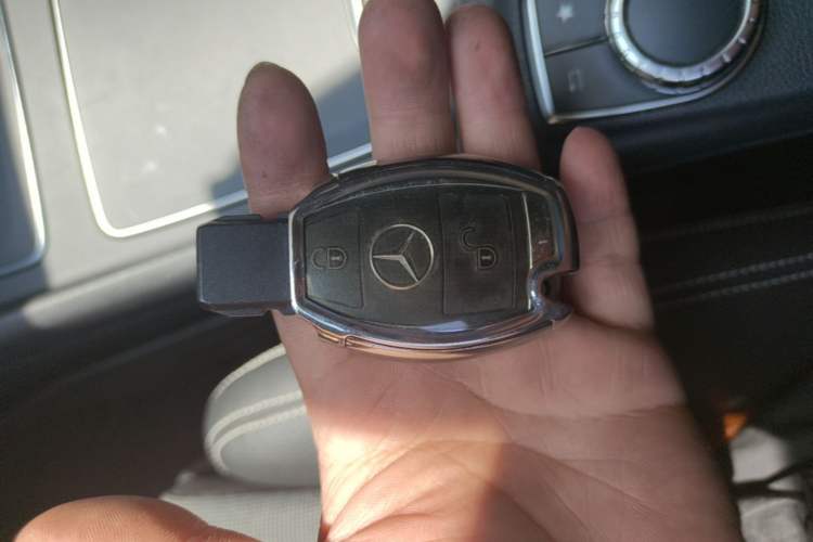 Used Mercedes-Benz A-Class 2016 A 200 Dynamic Edition Vehicle Key