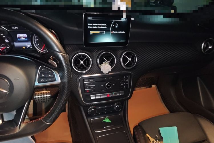 Used Mercedes-Benz A-Class 2016 A 200 Sport model Audio And AC Panel