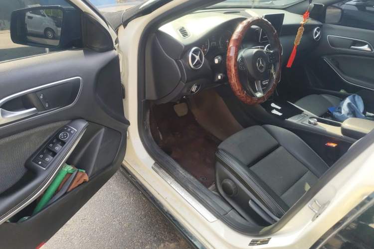 Used Mercedes-Benz A-Class  Driver Seat