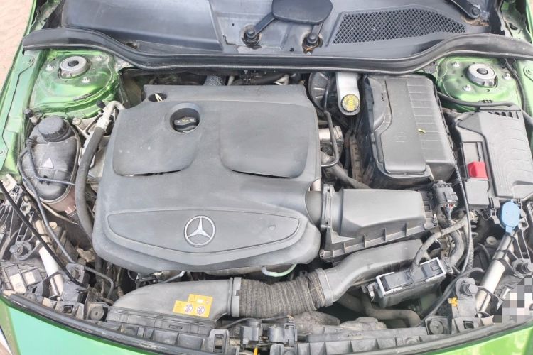 Used Mercedes-Benz A-Class 2016 A 200 Dynamic Edition Engine Bay
