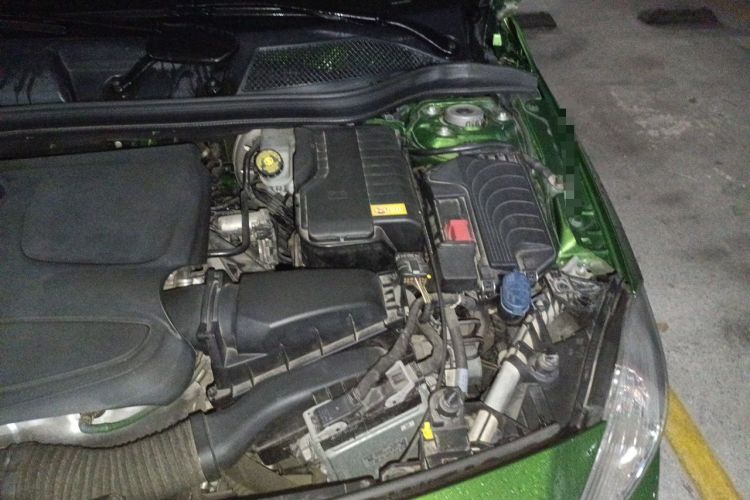 Used Mercedes-Benz A-Class 2016 A 180 Engine Bay Left