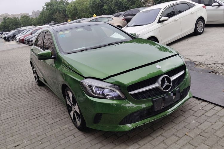 Used Mercedes-Benz A-Class 2016 A 200 Fashion Model Exterior 2