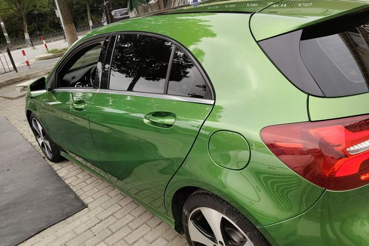 Used Mercedes-Benz A-Class 2016 A 200 Fashion Model Exterior 3