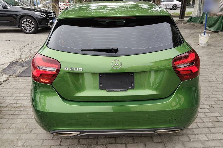 Used Mercedes-Benz A-Class 2016 A 200 Fashion Model Exterior 4