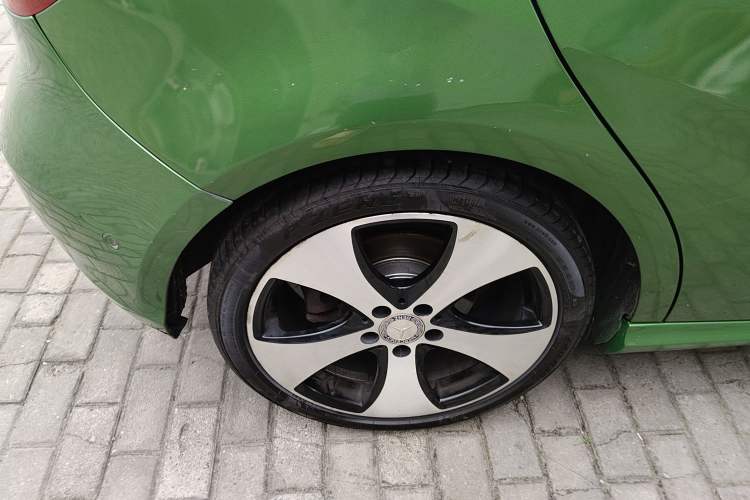 Used Mercedes-Benz A-Class 2016 A 200 Fashion Model Exterior 8