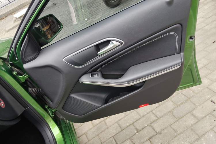 Used Mercedes-Benz A-Class 2016 A 200 Fashion Model Interior 5