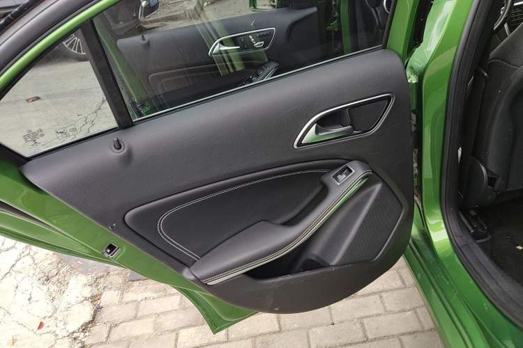 Used Mercedes-Benz A-Class 2016 A 200 Fashion Model Interior 8