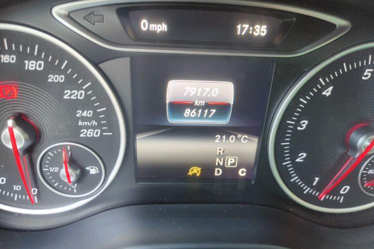 Used Mercedes-Benz A-Class 2016 A 200 Dynamic Edition Odometer Close Up