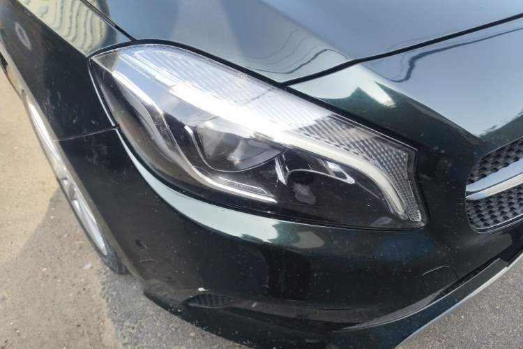 Used Mercedes-Benz A-Class  Right Front Headlight
