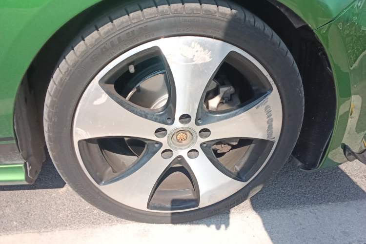 Used Mercedes-Benz A-Class 2016 A 200 Fashion Model Right Front Wheel Hub