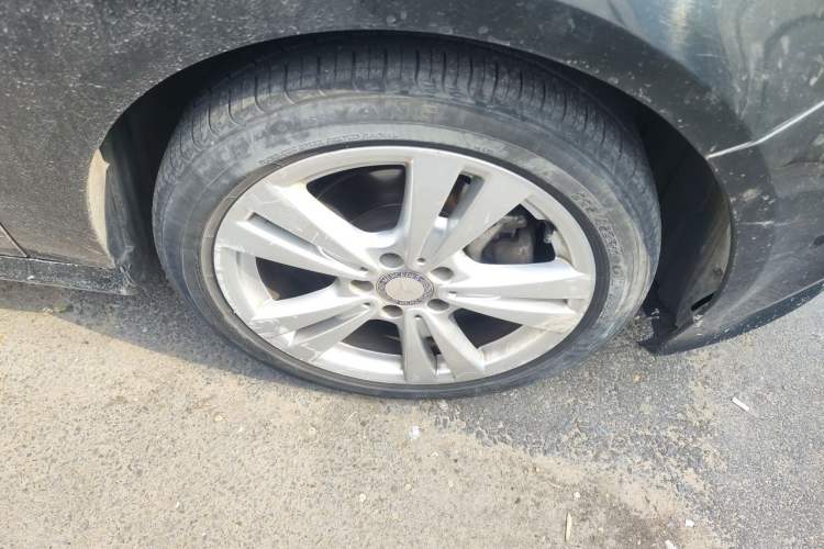 Used Mercedes-Benz A-Class  Right Front Wheel Hub