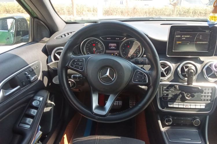 Used Mercedes-Benz A-Class 2016 A 200 Fashion Model Steering Wheel
