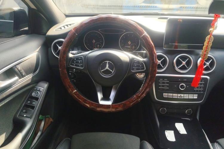 Used Mercedes-Benz A-Class  Steering Wheel