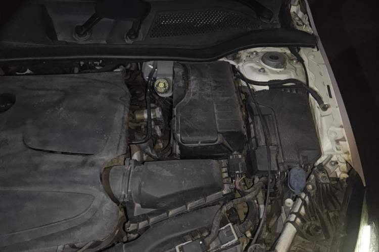Used Mercedes-Benz A-Class 2016 A 200 Sport model Engine Bay Left