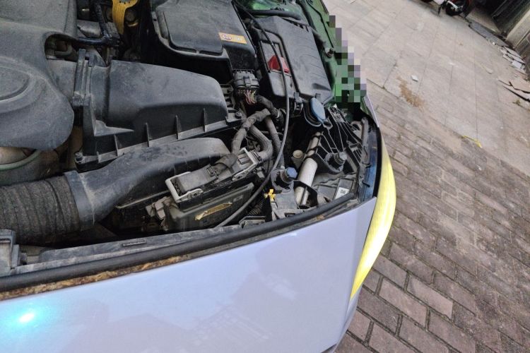 Used Mercedes-Benz A-Class 2016 A 200 Sport model Engine Bay Left