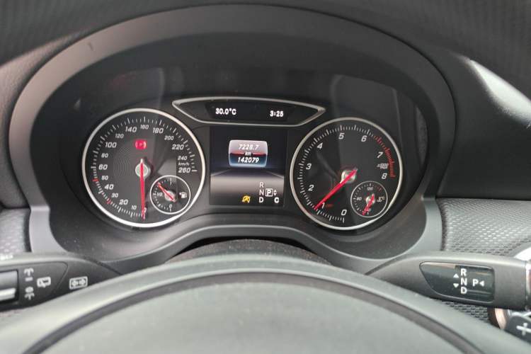 Used Mercedes-Benz A-Class 2016 A 180 Instrument Cluster