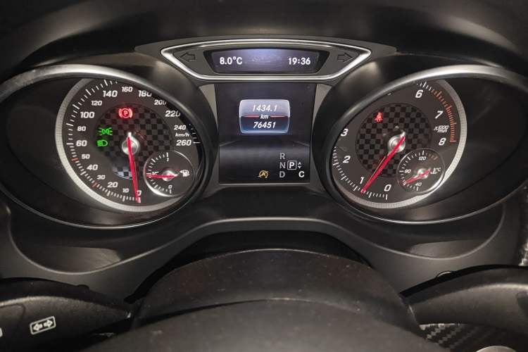 Used Mercedes-Benz A-Class 2016 A 200 Sport model Instrument Cluster