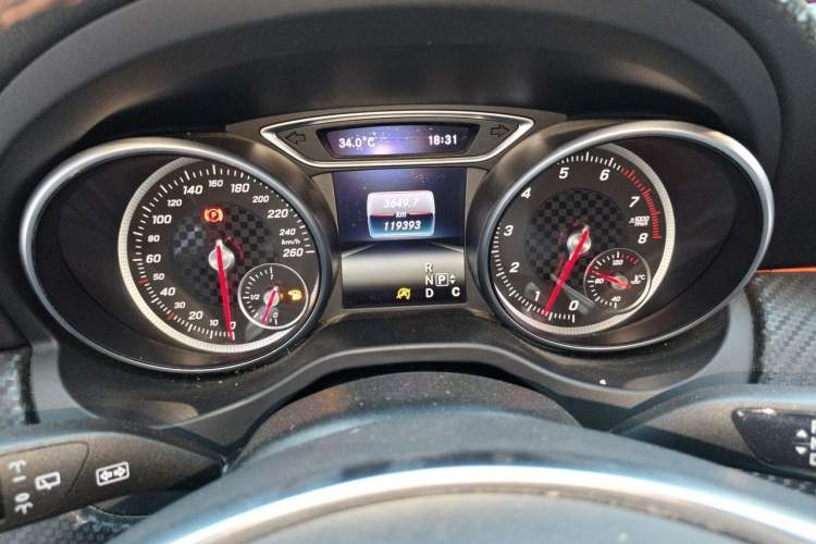 Used Mercedes-Benz A-Class 2016 A 200 Sport model Odometer Close Up