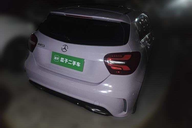 Used Mercedes-Benz A-Class 2016 A 200 Sport model Rear Right 45 Deg