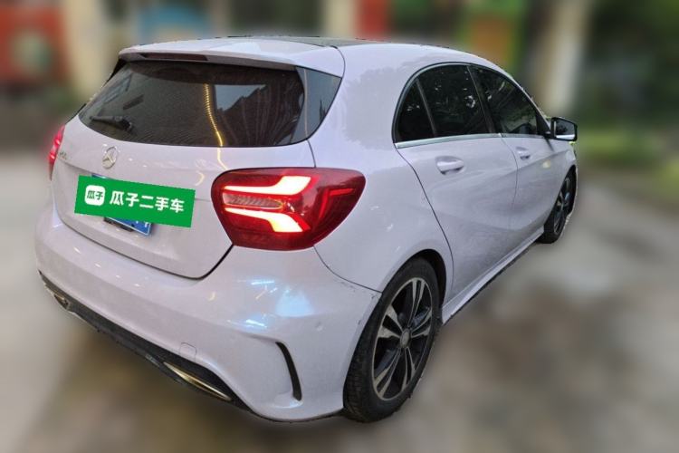 Used Mercedes-Benz A-Class 2016 A 200 Sport model Rear Right 45 Deg