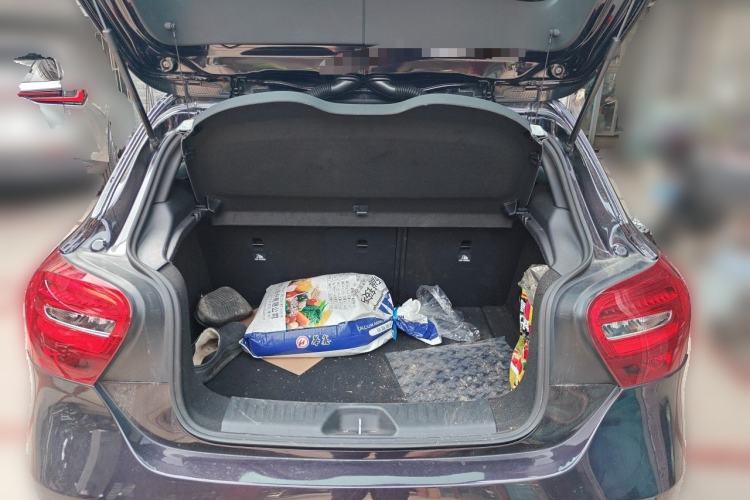 Used Mercedes-Benz A-Class 2016 A 180 Trunk
