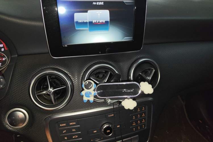 Used Mercedes-Benz A-Class 2016 A 180 Audio And AC Panel