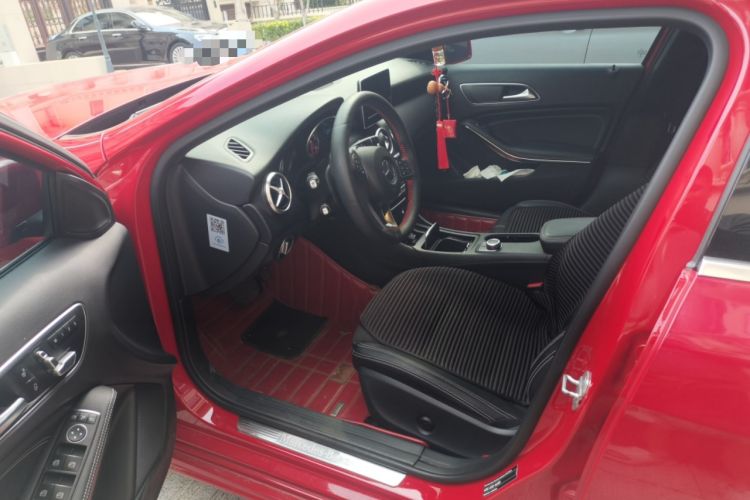 Used Mercedes-Benz A-Class 2016 A 200 Fashion Model Driver Seat