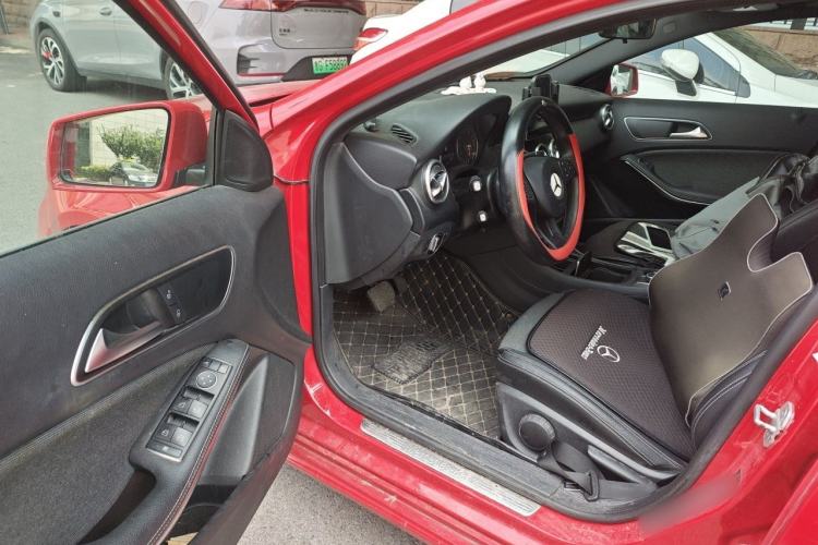 Used Mercedes-Benz A-Class 2016 A 180 Driver Seat